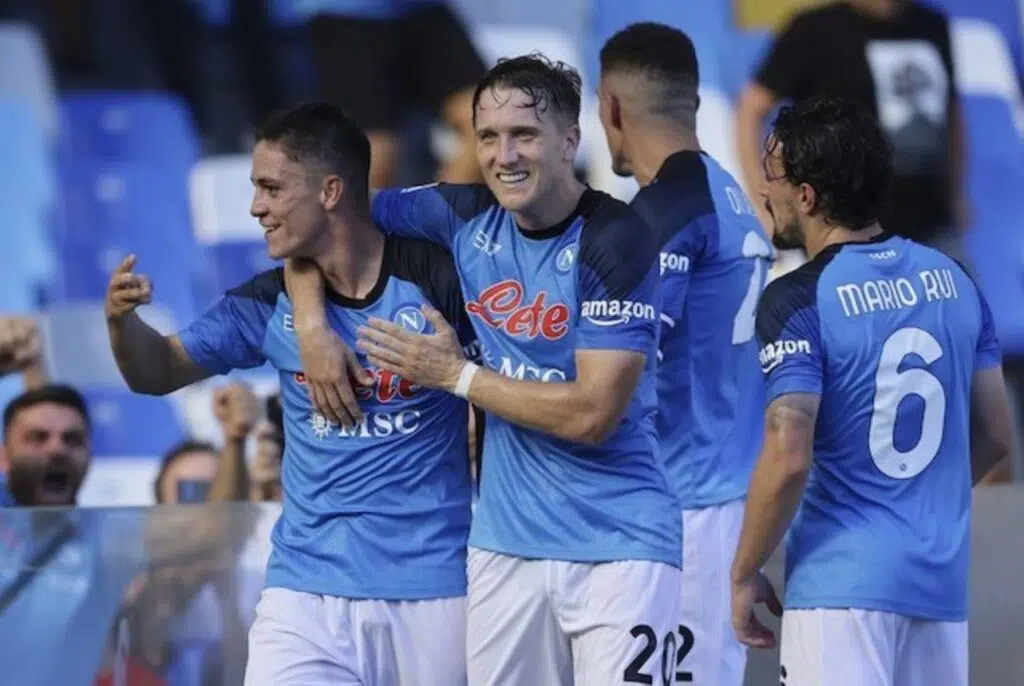 Các cầu thủ Napoli ăn mừng (c) Ảnh AP